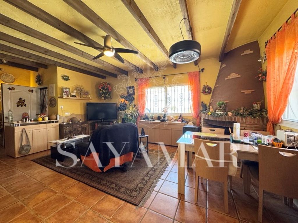 Luxury House for sale in Sayalonga, 540 000 €, Photo 7