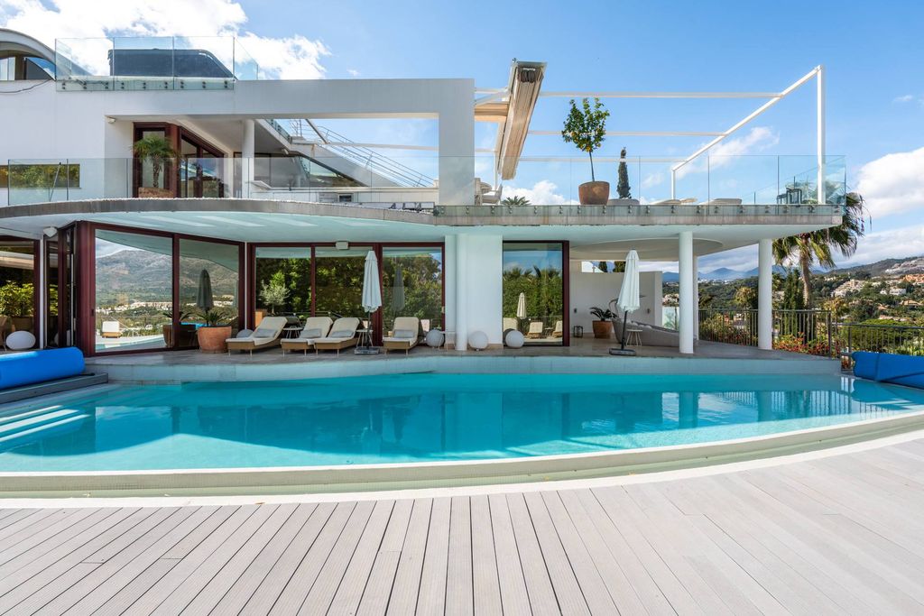 Luxury House for sale in Marbella, 4 400 000 €, Photo 2