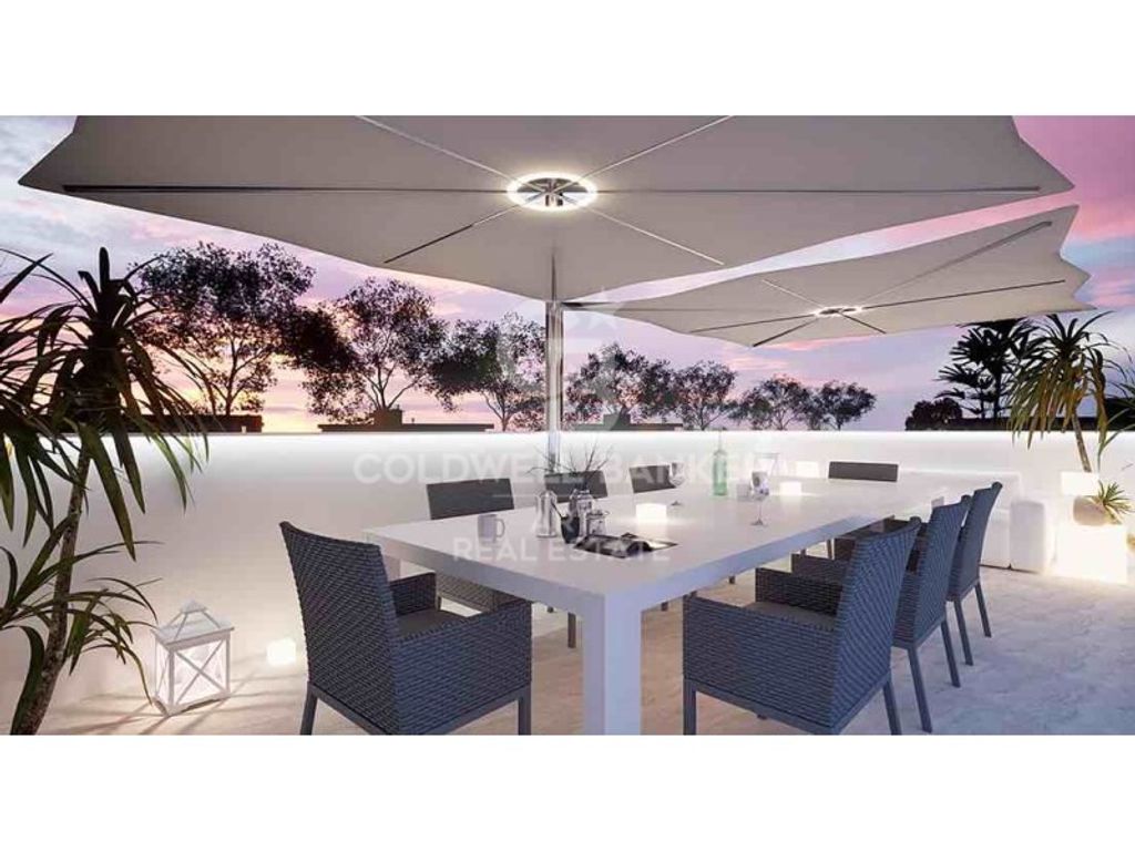 Luxury House for sale in Marbella, 780 000 €, Photo 1