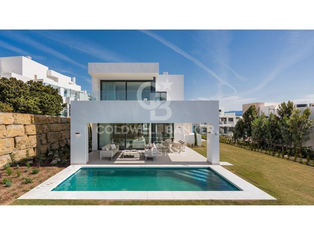 Maison de luxe à vendre à Estepona, 1 750 000 €, Photo 1