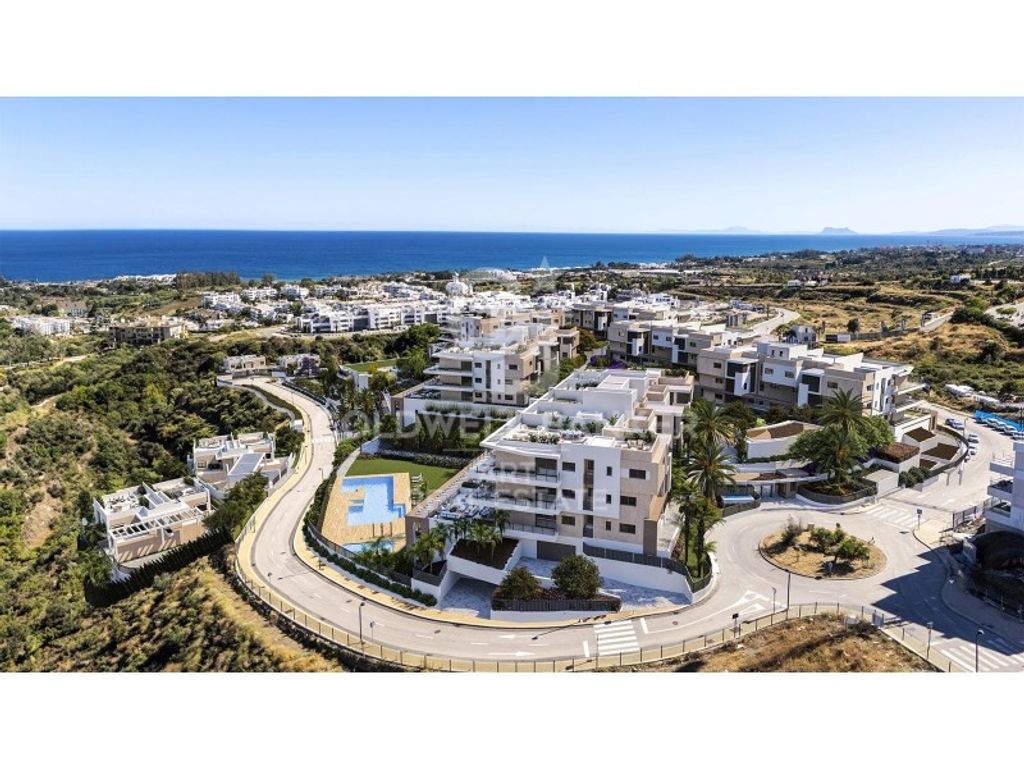 Luxury House for sale in Estepona, 1 500 000 €, Photo 2