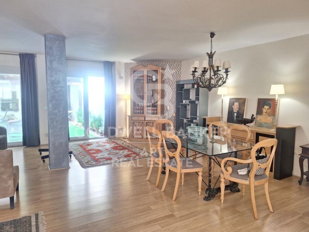Luxury House for sale in Marbella, 698 000 €, Photo 7