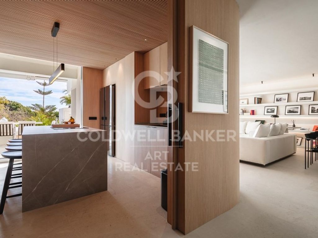 Luxury Apartment for sale in Marbella, 1 980 000 €, Photo 4