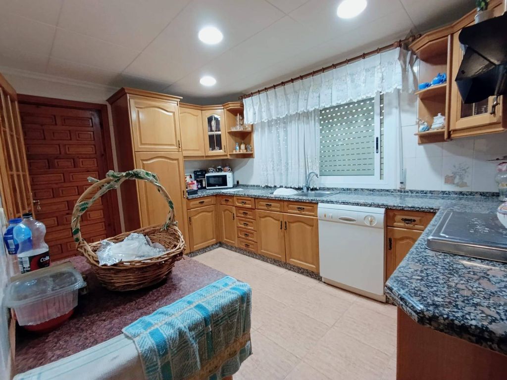 Maison de luxe à vendre à Elche, 625 000 €, Photo 2
