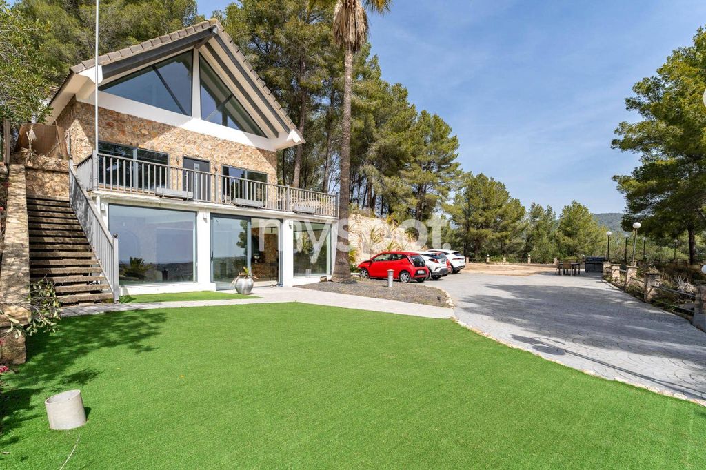 Maison de luxe à vendre à Tarragona, 815 000 €, Photo 1