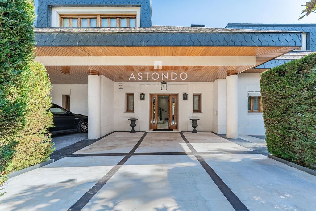 Maison de luxe à vendre à Madrid, 6 800 000 €, Photo 1