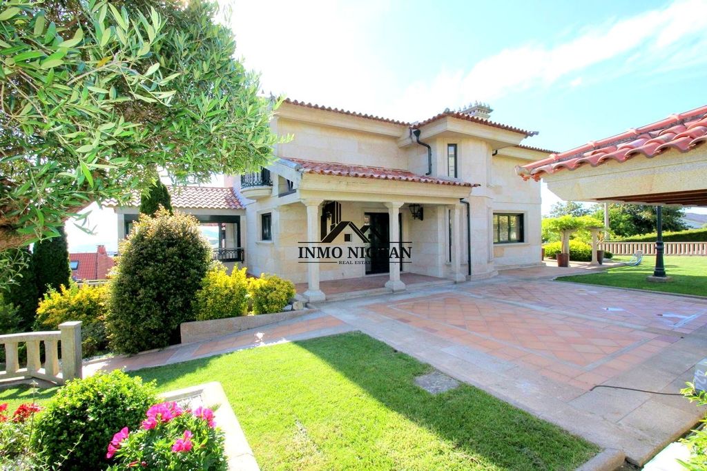Luxury House for sale in Nigrán, 1 400 000 €, Photo 4