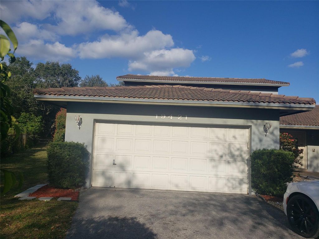 Maison de luxe à vendre à Miami Gardens, 858 184 €, Photo 1