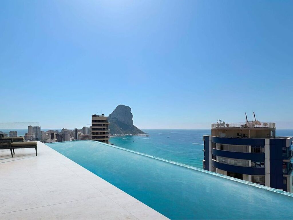 Appartement de luxe à vendre à Calp, 599 106 €, Photo 1