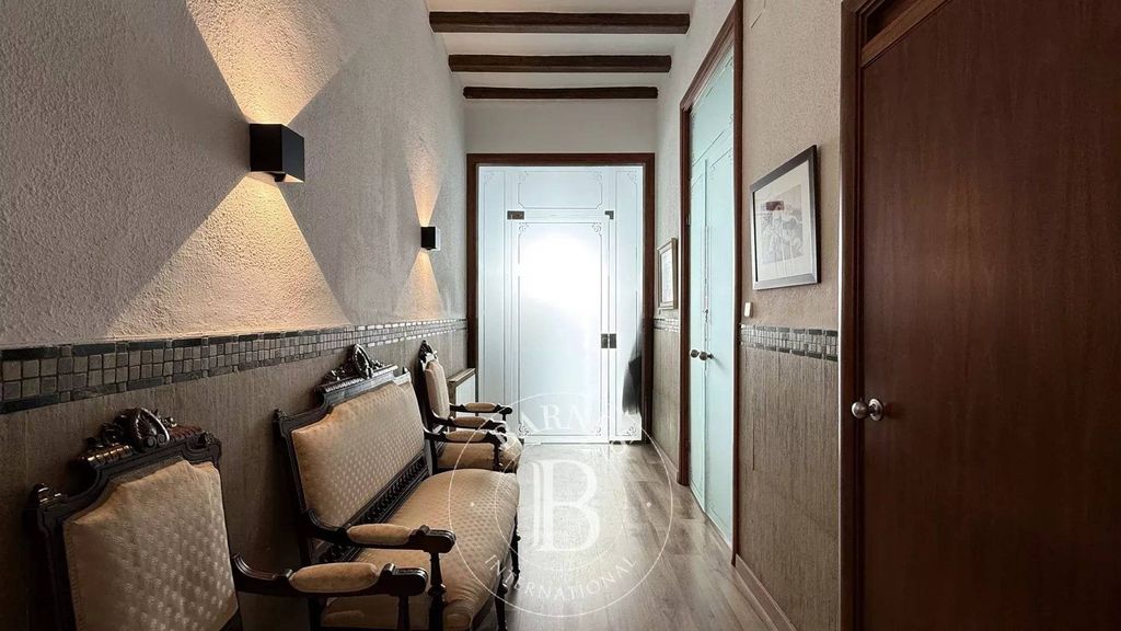 Maison de luxe à vendre à El Masnou, 1 100 000 €, Photo 3