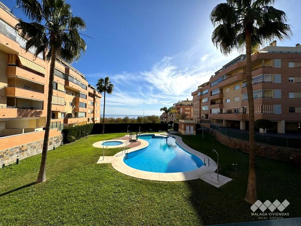 Appartement de luxe à vendre à Torremolinos, 690 000 €, Photo 1