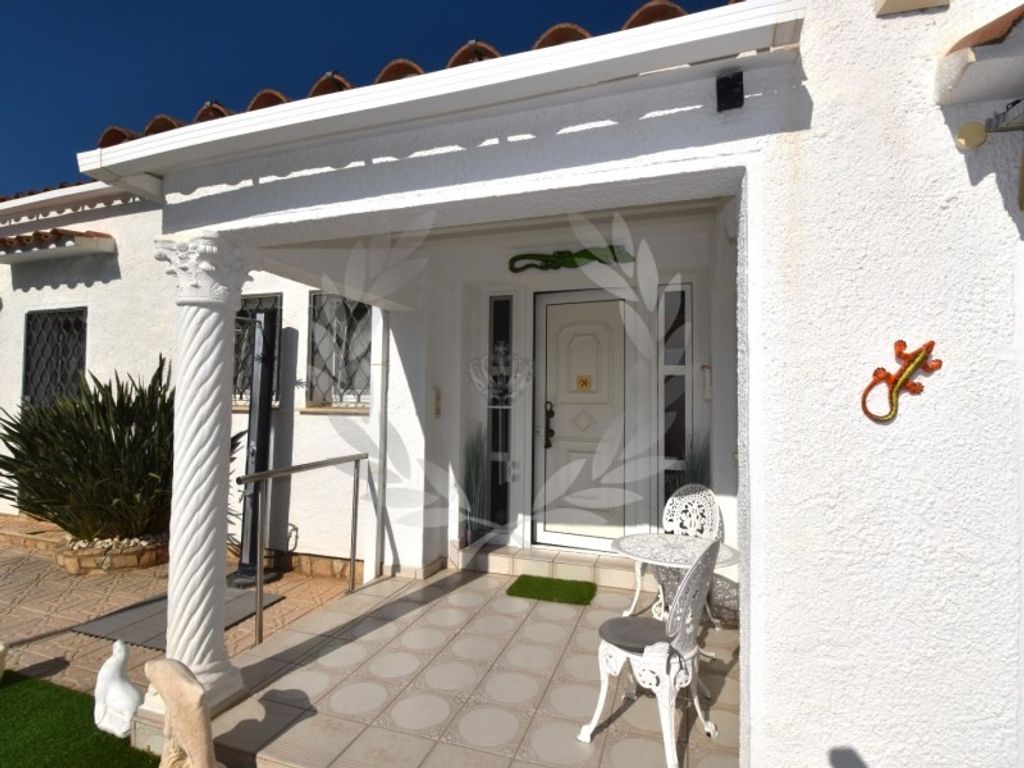 Luxury House for sale in Empuriabrava, 1 590 000 €, Photo 6