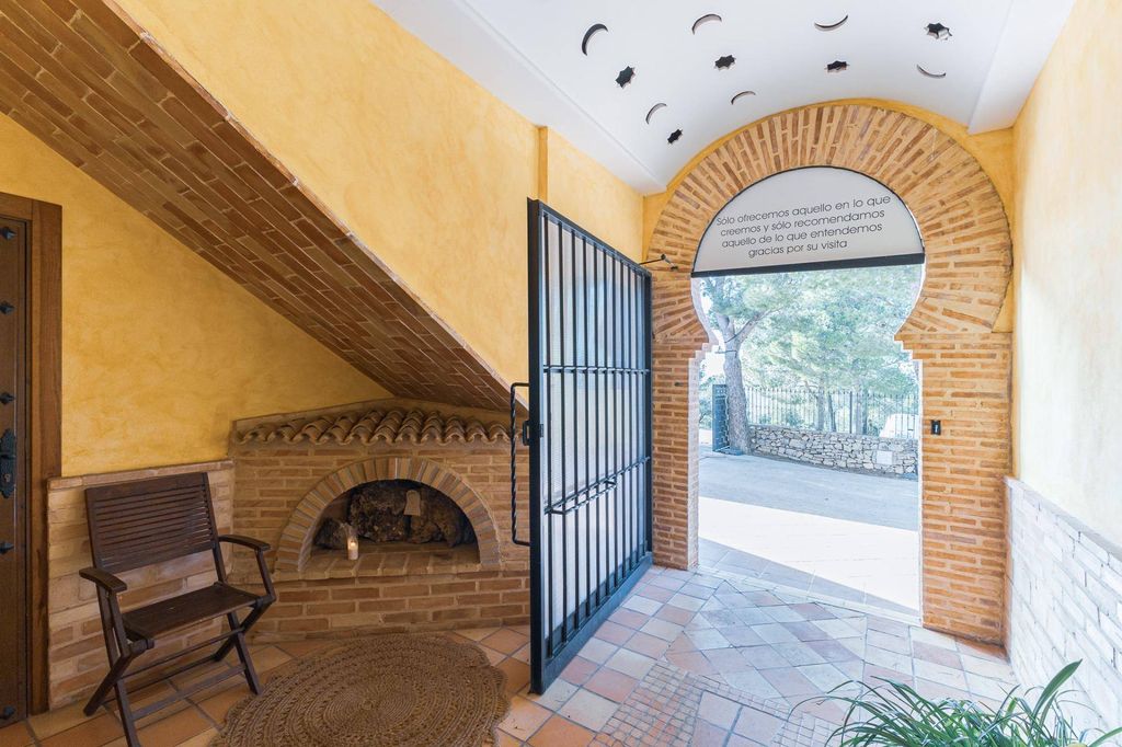Maison de luxe à vendre à Alcublas, 695 000 €, Photo 4