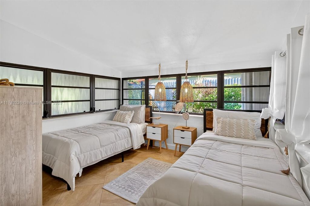 Luxury House for sale in Hollywood, 595 759 €, Photo 6