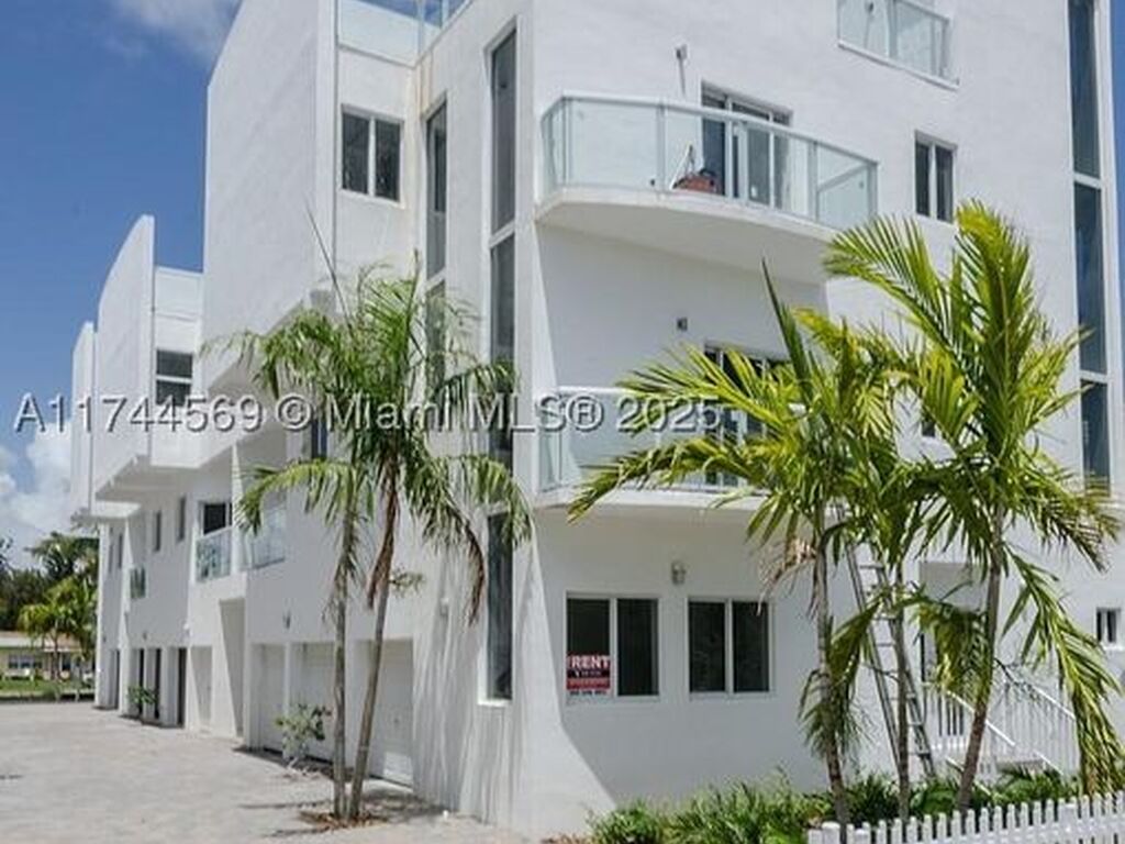 Maison de luxe à vendre à Miami Beach, 1 282 448 €, Photo 1