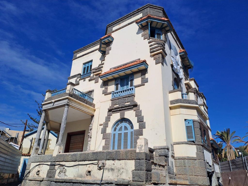 Luxury House for sale in Las Palmas de Gran Canaria, 998 000 €, Photo 3