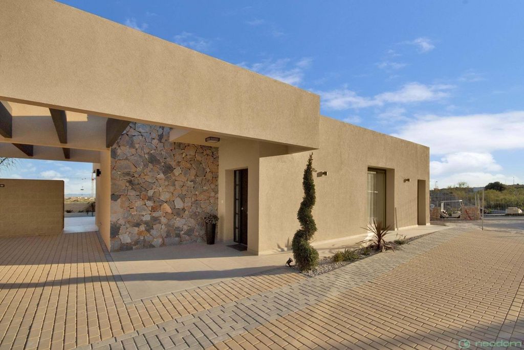 Luxury House for sale in Murcia, 548 000 €, Photo 2