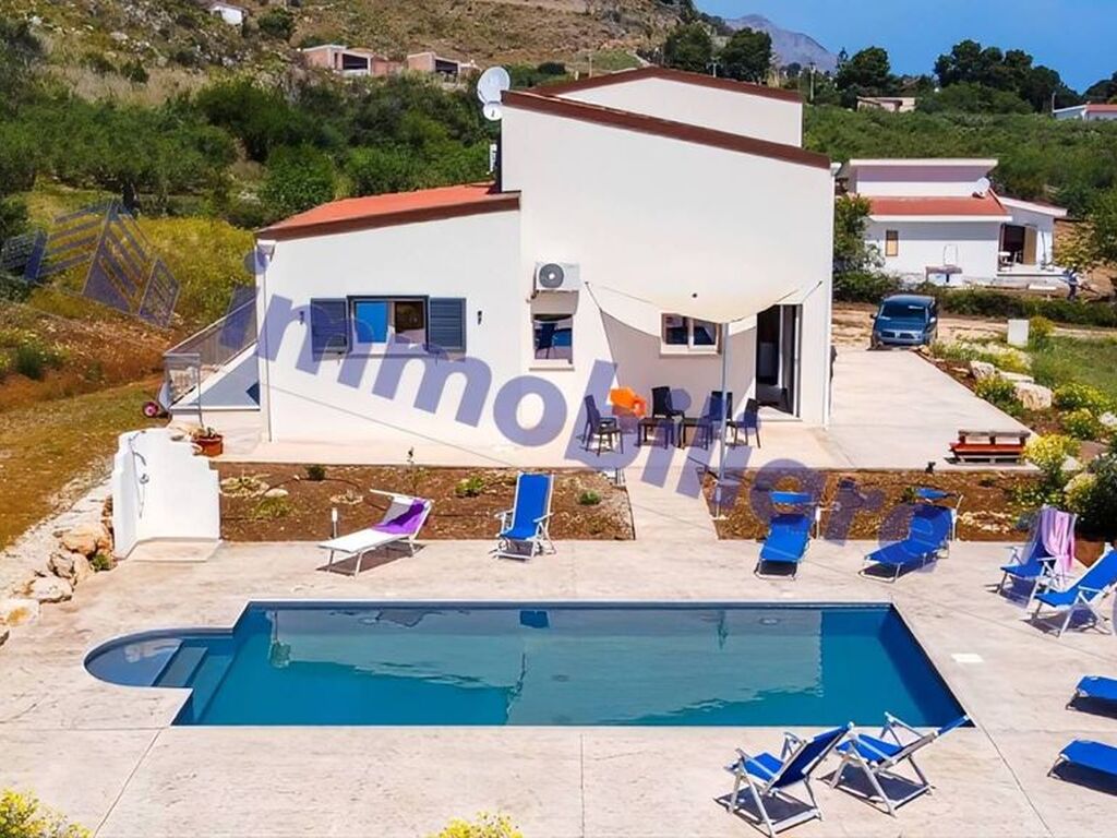 Luxury House for sale in Castellammare Del Golfo, 790 000 €, Photo 2