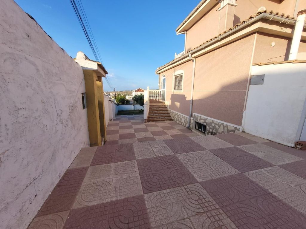 Luxury House for sale in Ciudad Quesada, 599 990 €, Photo 5