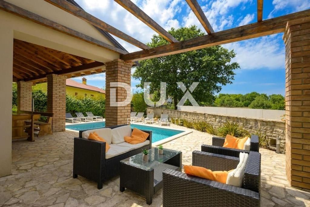 Luxury House for sale in Bale, 920 000 €, Photo 7