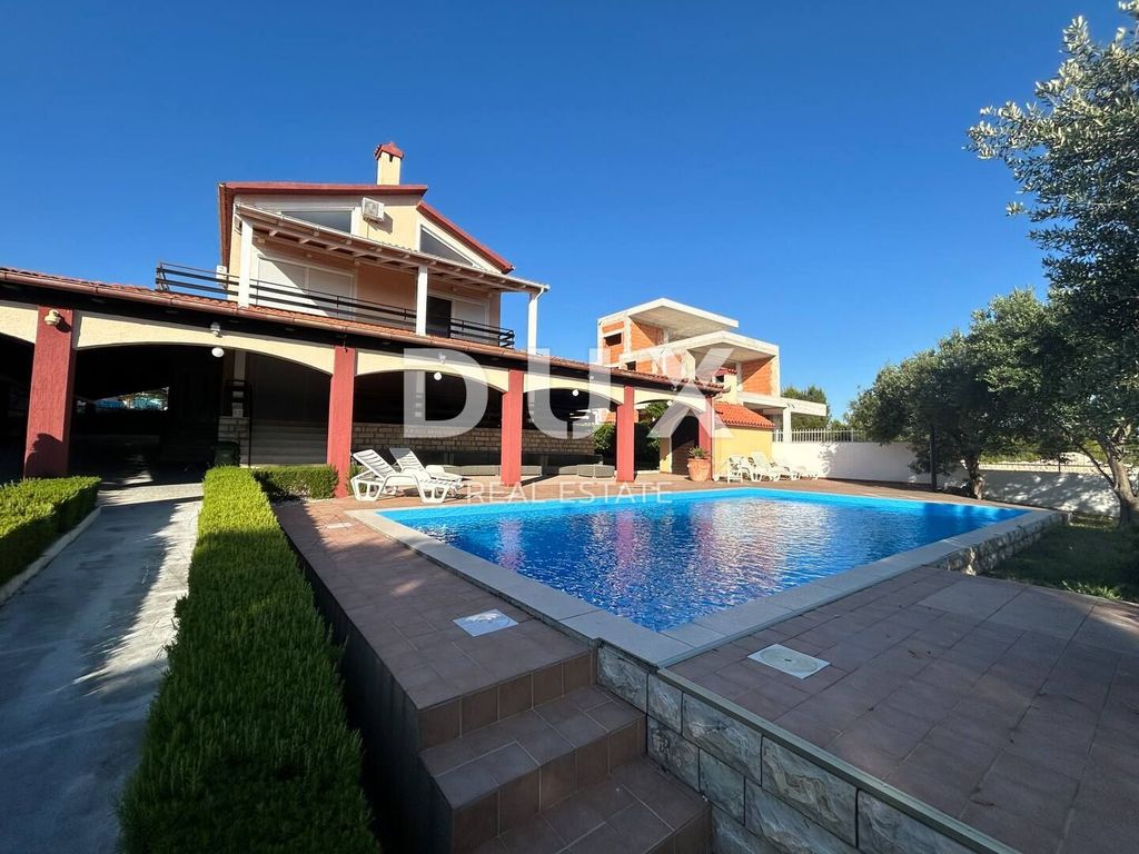 Maison de luxe à vendre à Zadar, 0 €, Photo 1