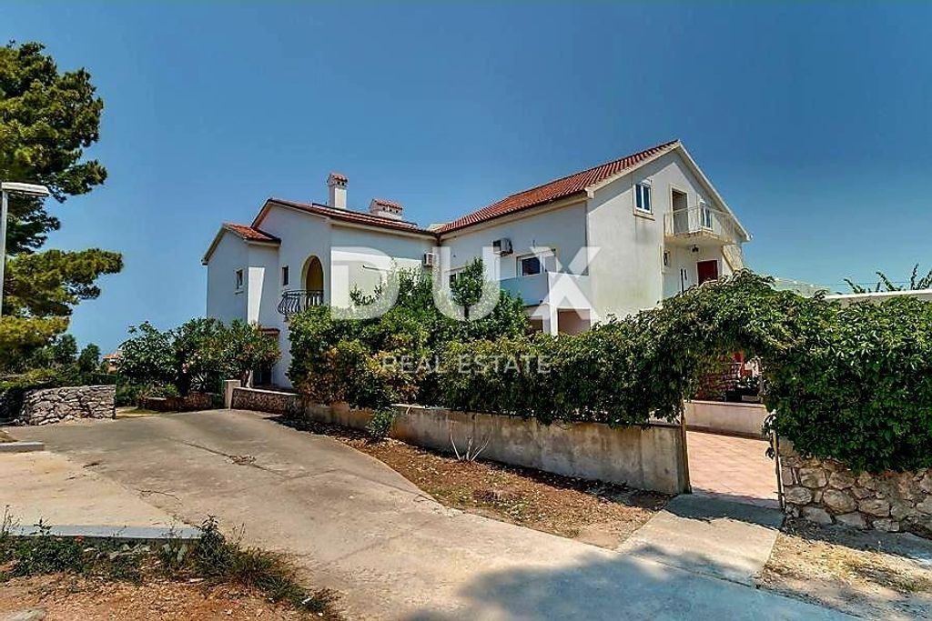 Maison de luxe à vendre à Mali Lošinj, 2 400 000 €, Photo 2