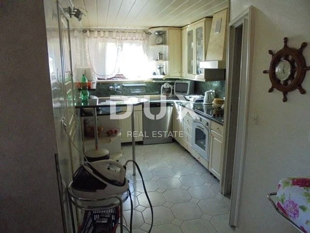 Maison de luxe à vendre à Rijeka, 450 000 €, Photo 7