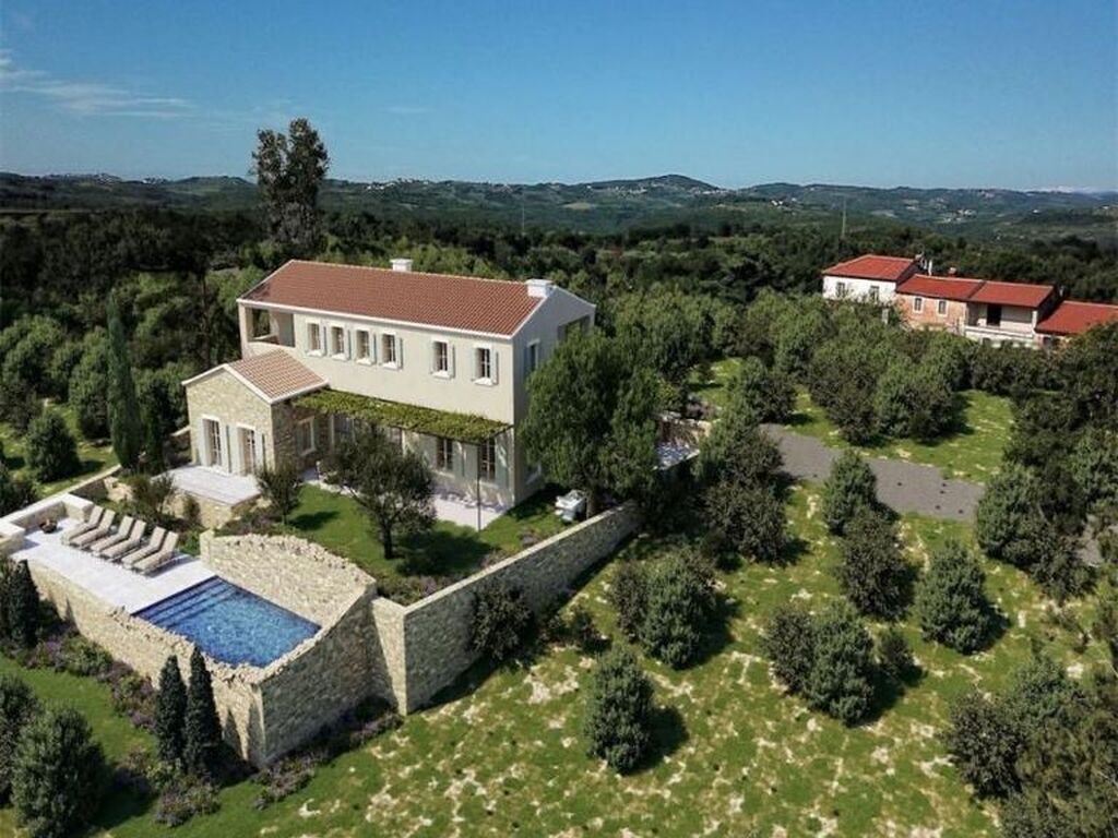 Maison de luxe à vendre à Brtonigla, 750 000 €, Photo 2