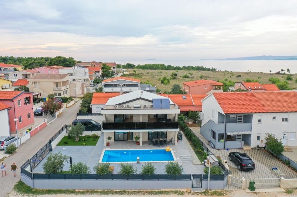 Maison de luxe à vendre à Kaštelina, 849 000 €, Photo 6