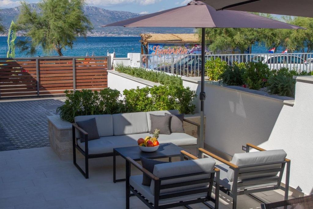 Maison de luxe à vendre à Ciovo, 1 700 000 €, Photo 4