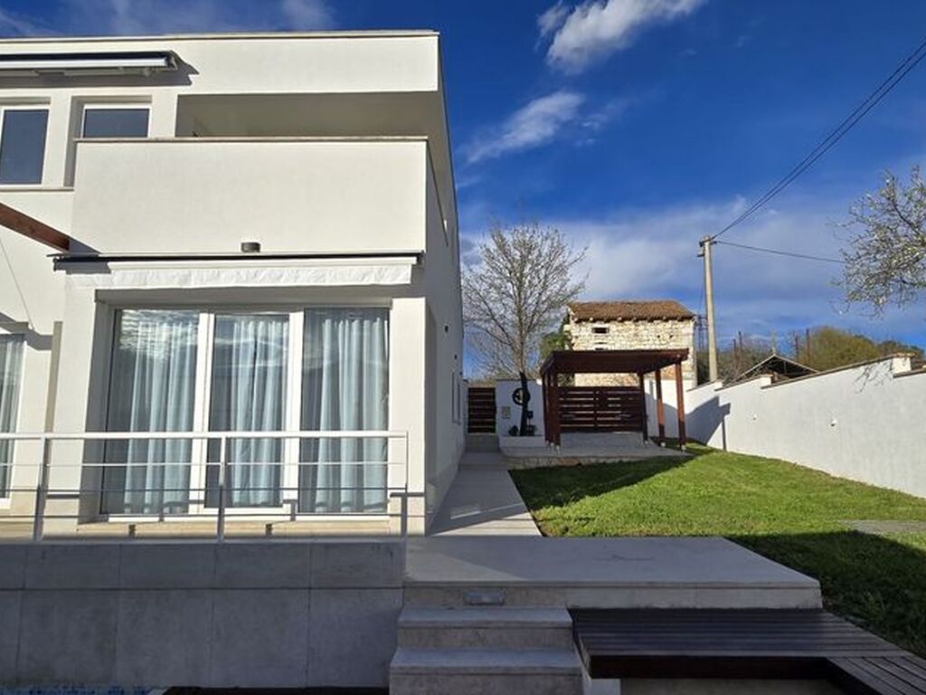 Maison de luxe à vendre à Porec, 1 490 000 €, Photo 5