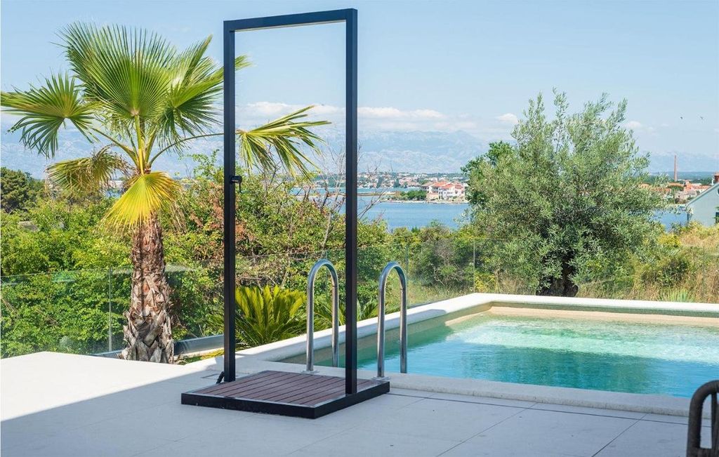 Maison de luxe à vendre à Zadar, 1 950 000 €, Photo 7