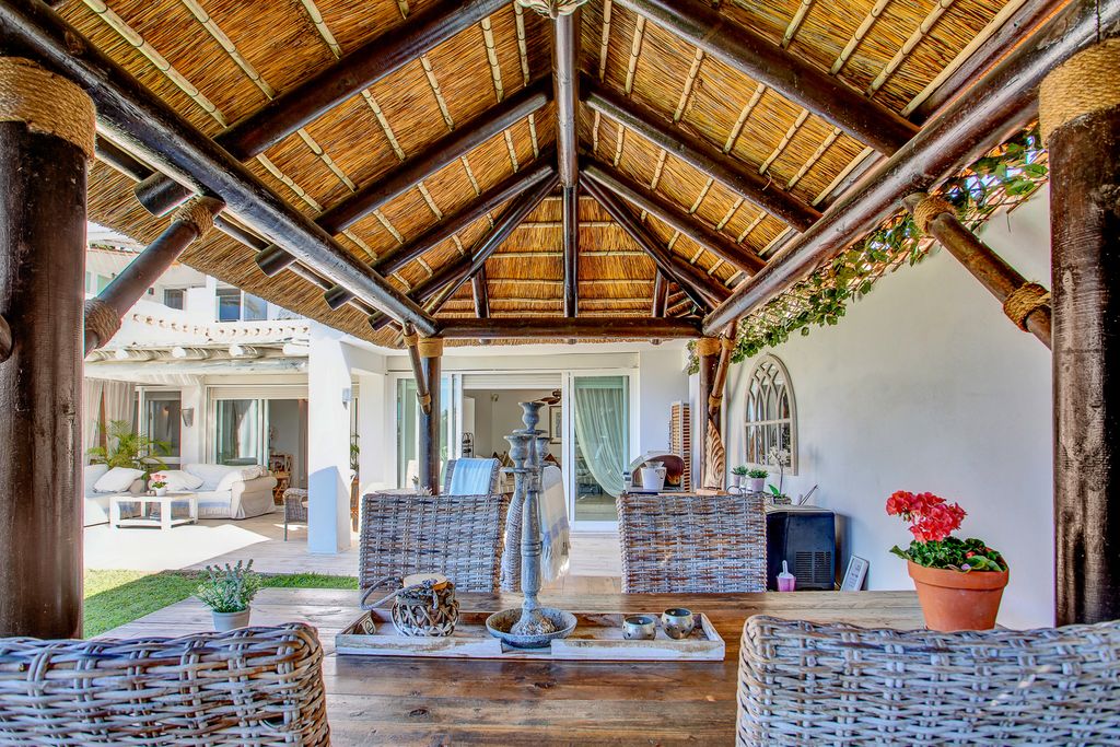 Luxury House for sale in Marbella, 2 190 000 €, Photo 7