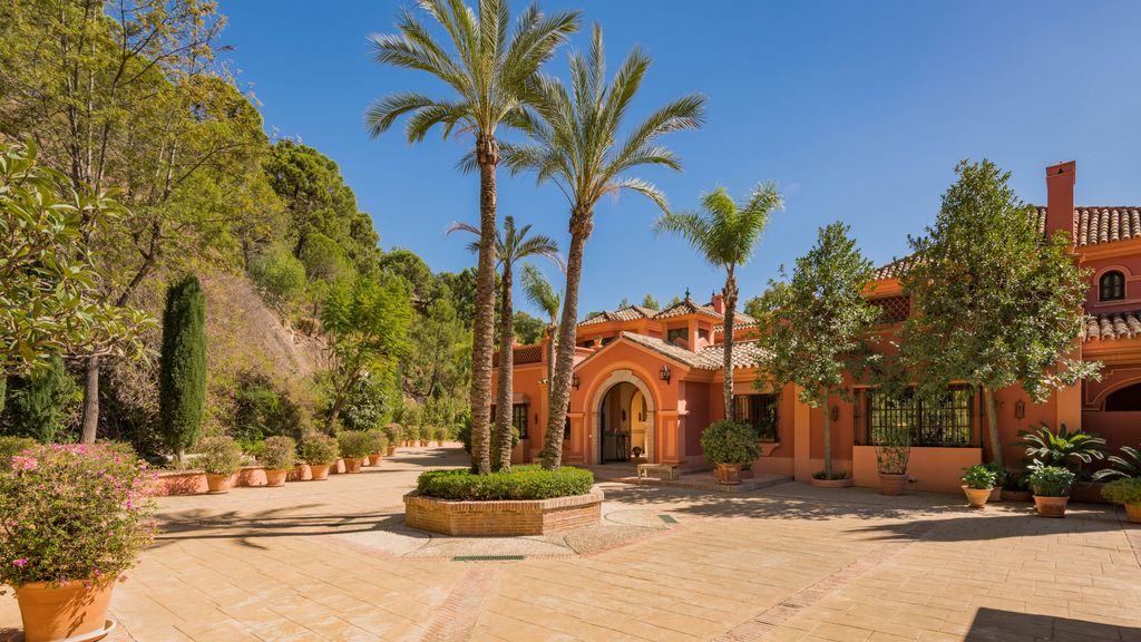 Maison de luxe à vendre à Marbella, 0 €, Photo 2