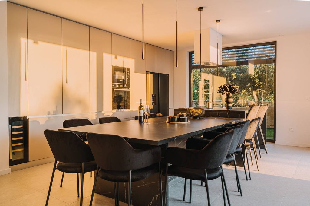 Luxury House for sale in Zadar, 1 530 000 €, Photo 3