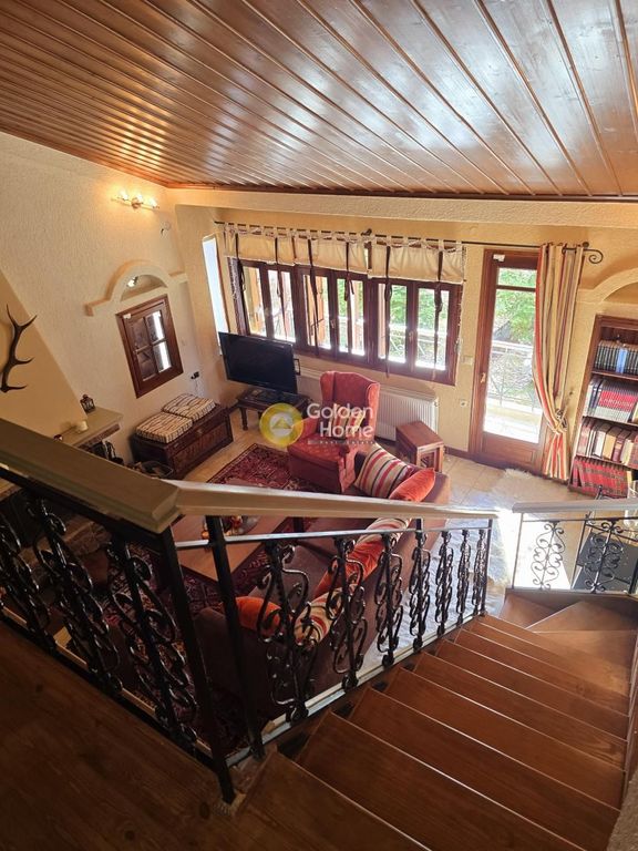 Maison de luxe à vendre à Aráchova, 640 000 €, Photo 1
