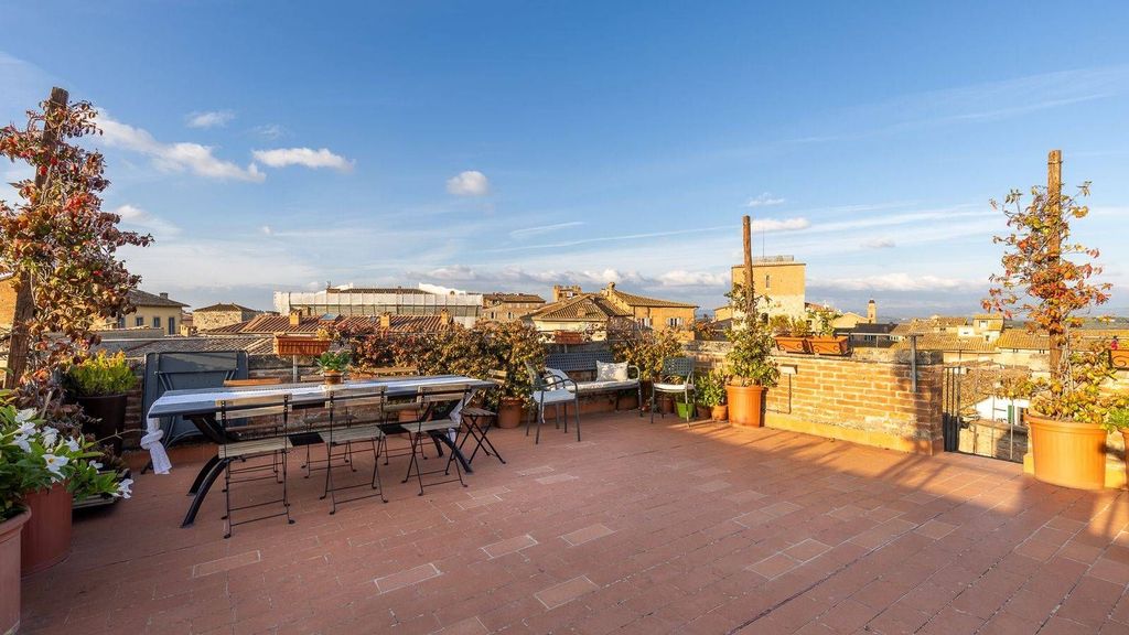Luxury Apartment for sale in Siena, 3 400 000 €, Photo 6