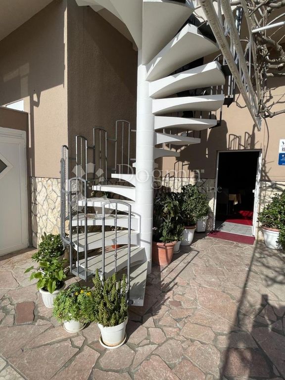 Luxury House for sale in Zadar, 2 290 000 €, Photo 3