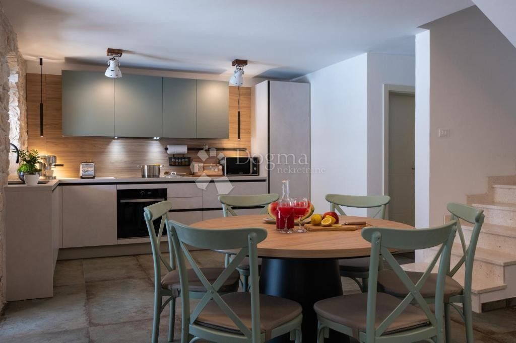 Maison de luxe à vendre à Marcana, 560 000 €, Photo 2