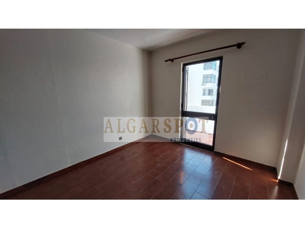 Luxury Apartment for sale in Loulé, 455 000 €, Photo 6