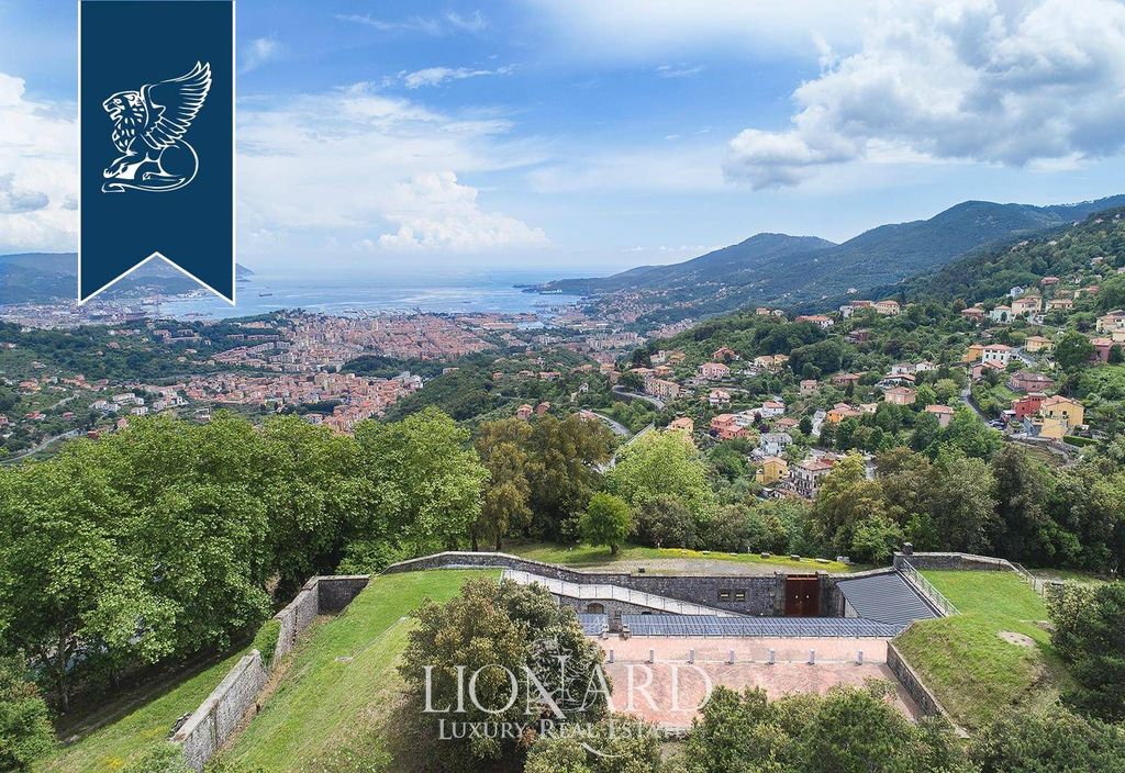 Luxury House for sale in La Spezia, 1 400 009 €, Photo 3