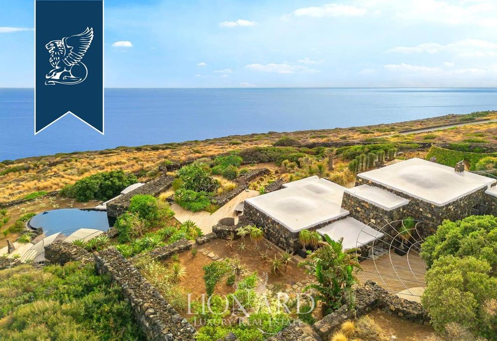 Luxury House for sale in Pantelleria, 1 800 009 €, Photo 1
