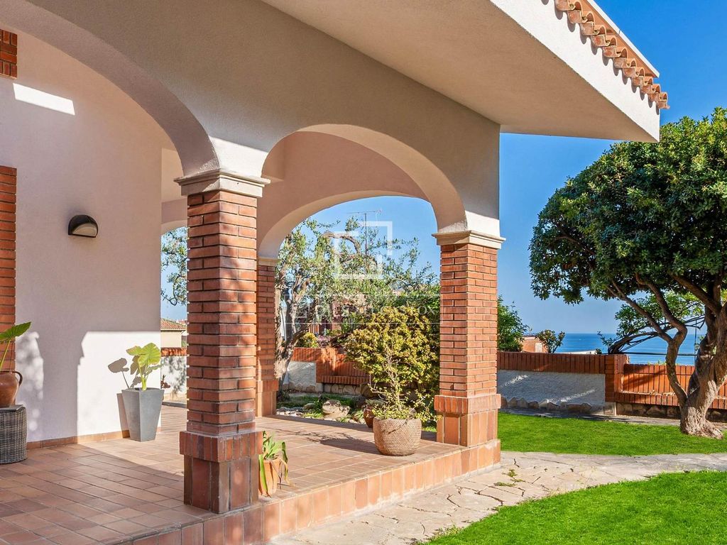 Maison de luxe à vendre à Tarragona, 1 595 000 €, Photo 1