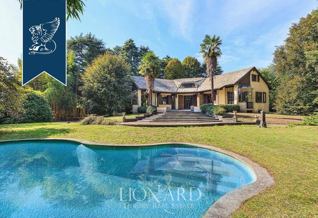 Luxury House for sale in Carimate, 1 700 000 €, Photo 7