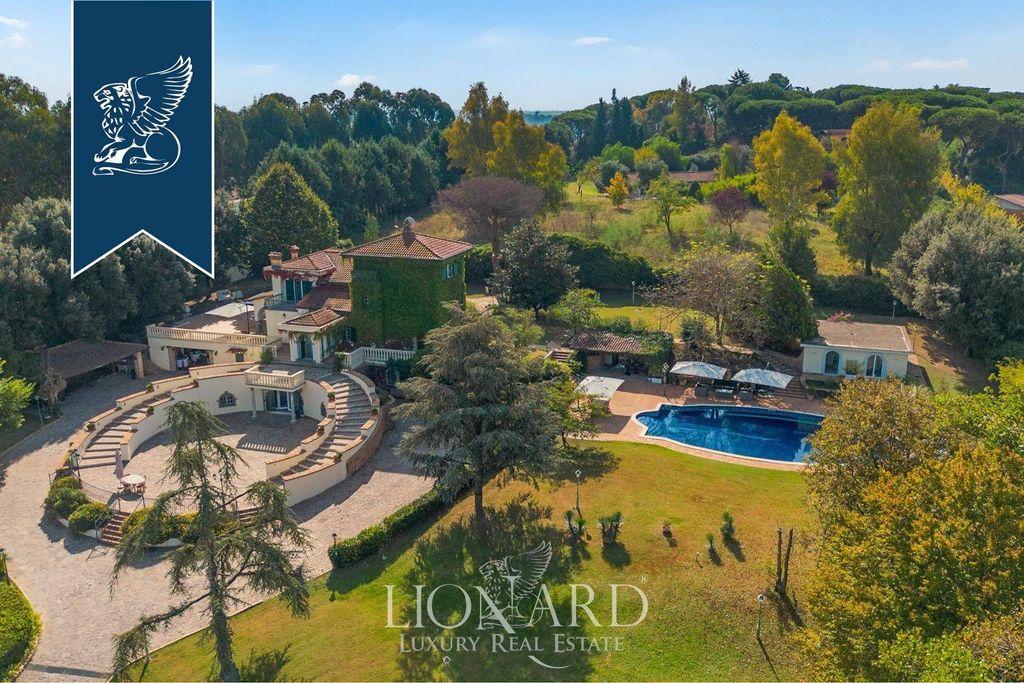 House, luxury and prestige, for sale Rome - 7 main rooms 840m² - 3713393