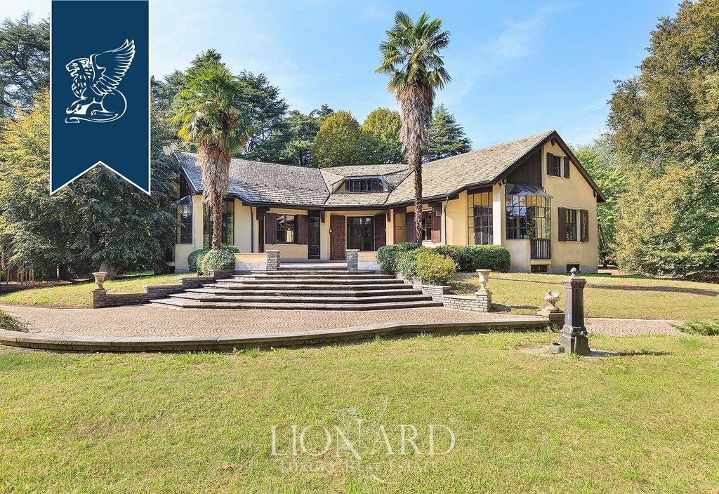 Luxury House for sale in Carimate, 1 700 000 €, Photo 6