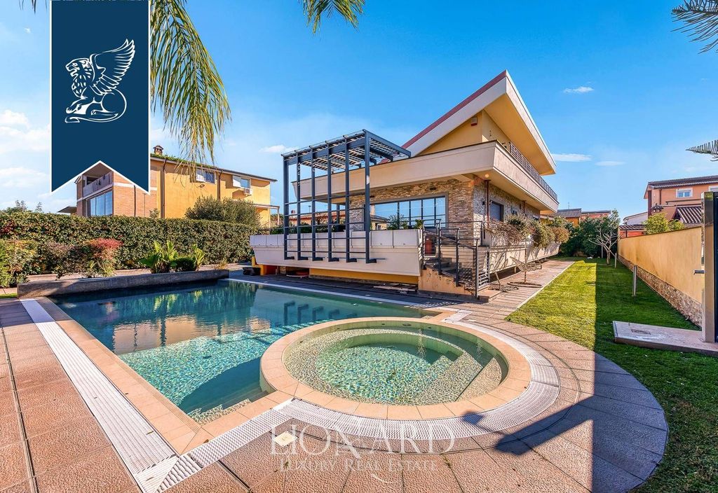 Luxury House for sale in Rome, 1 390 000 €, Photo 1