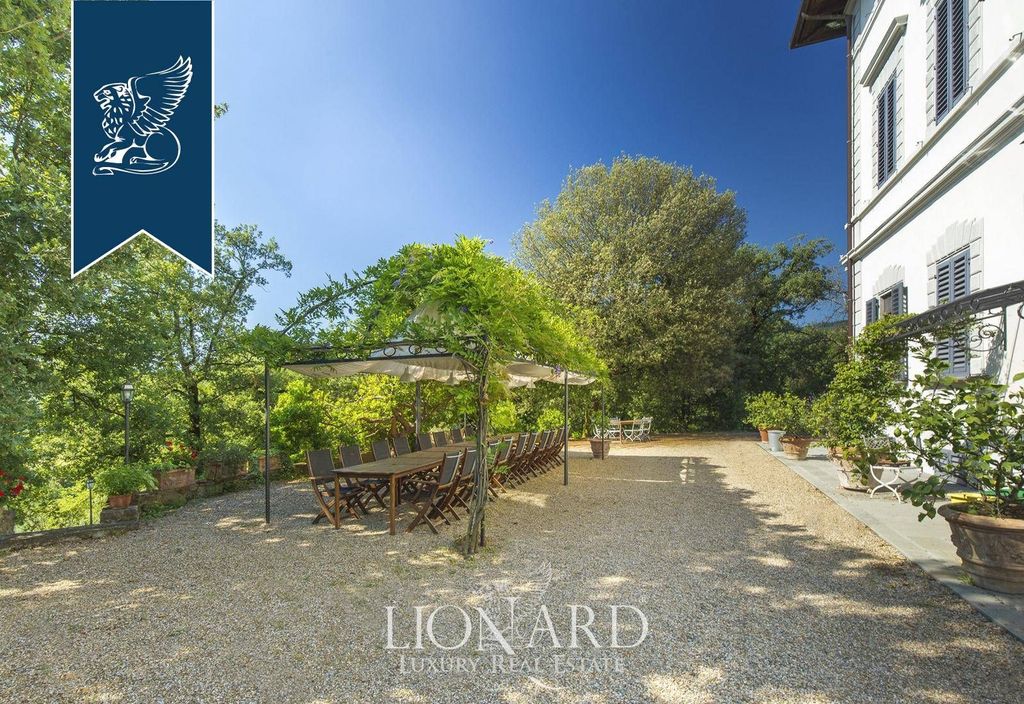 Luxury House for sale in Cavriglia-Monastero, 2 750 000 €, Photo 2