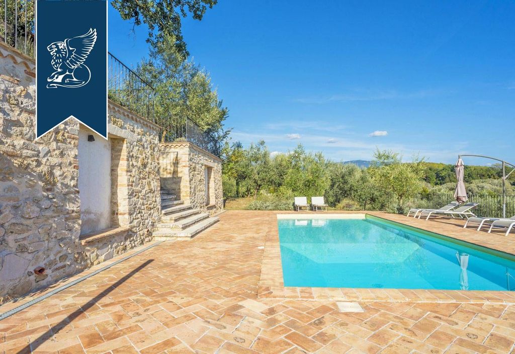 Luxury House for sale in Tarano, 1 300 000 €, Photo 3