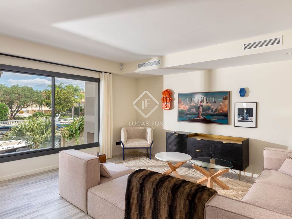 Luxury House for sale in Empuriabrava, 1 450 000 €, Photo 7